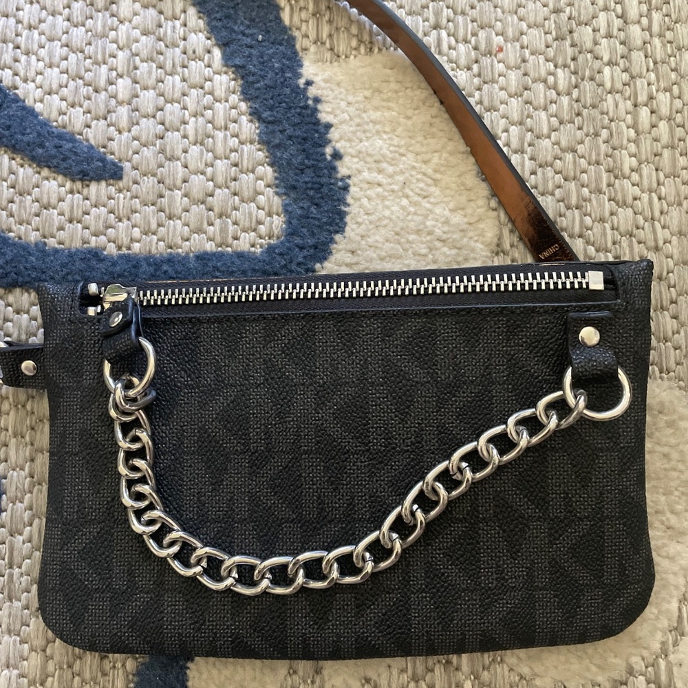 Authentic Michael Kors Leather Belt Bag/Fanny Pack NWOT